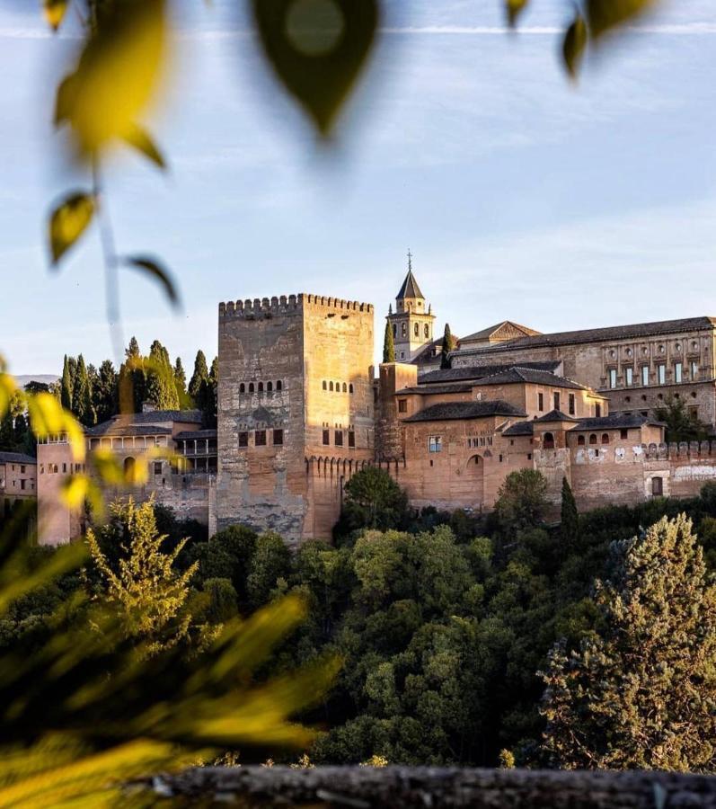 Hotel Reina Cristina Granada Exterior photo