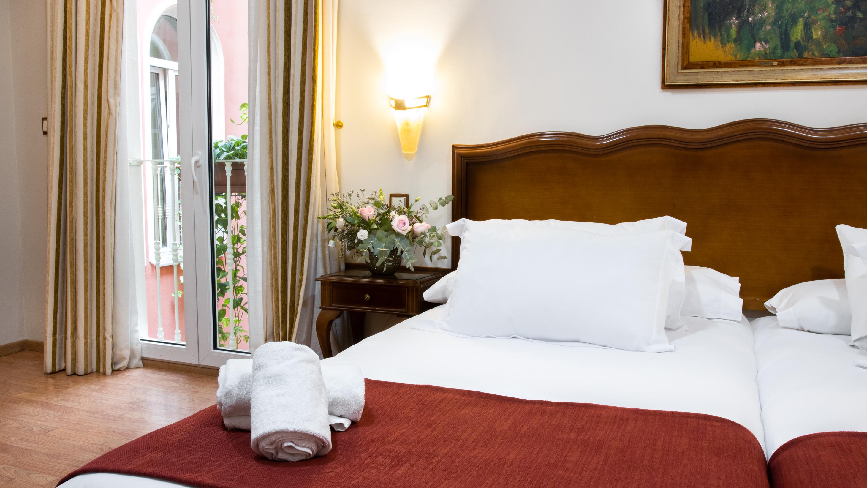 Hotel Reina Cristina Granada Exterior photo